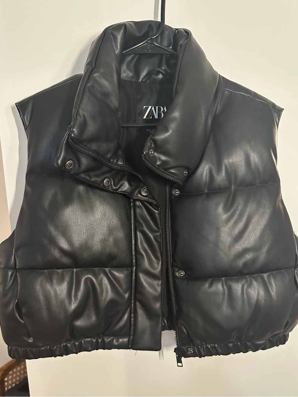 Zara Black Faux Leather Cropped Puffer Vest